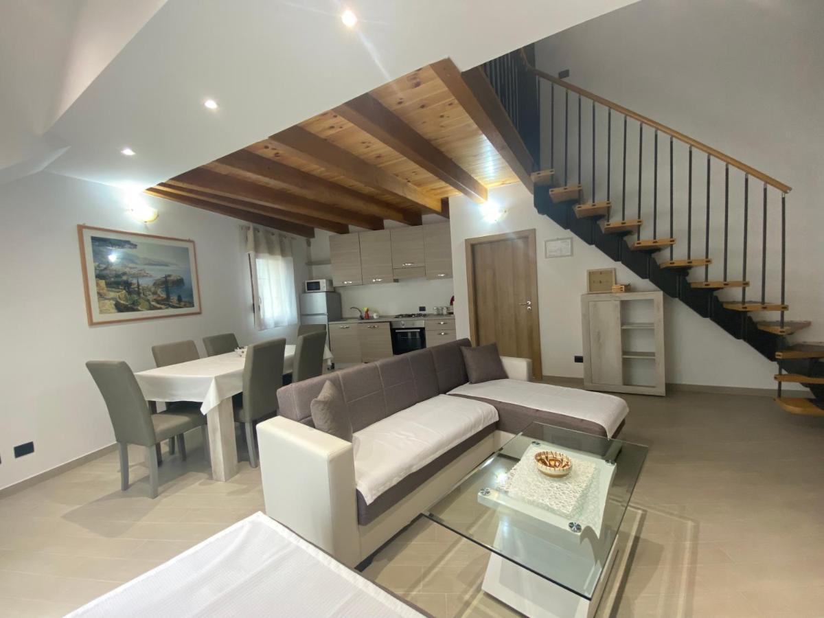 Apartman Galerija Ogulin Esterno foto