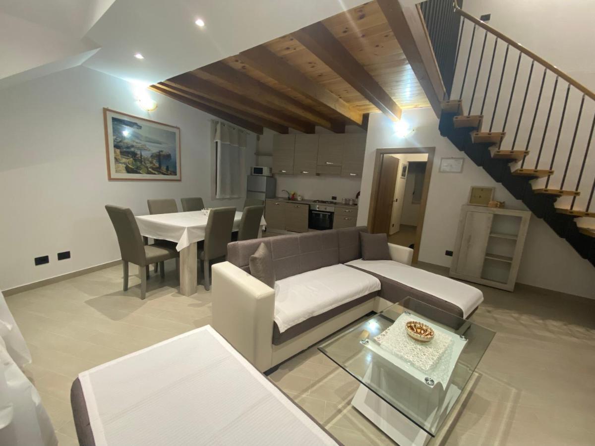 Apartman Galerija Ogulin Esterno foto