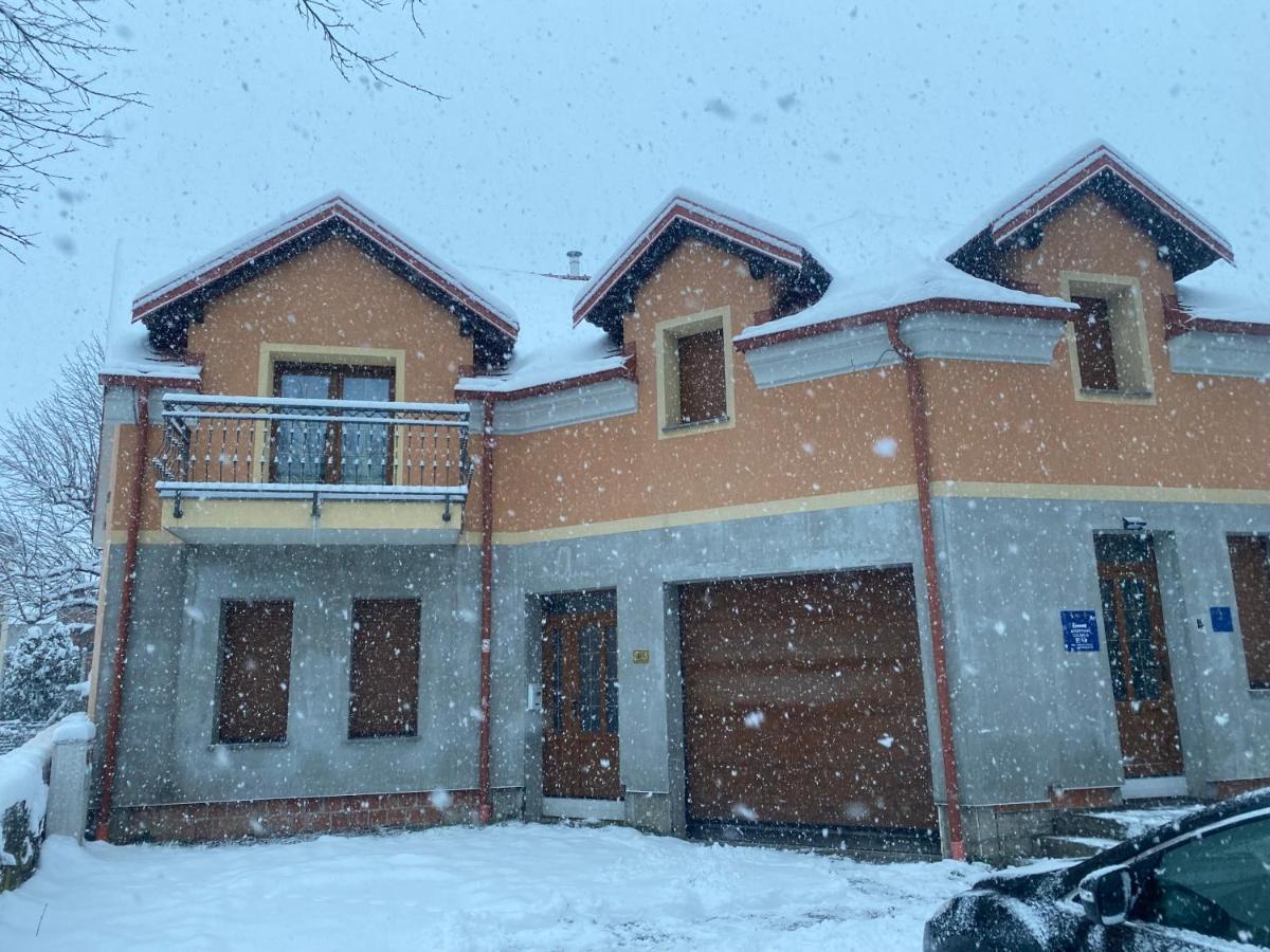 Apartman Galerija Ogulin Esterno foto