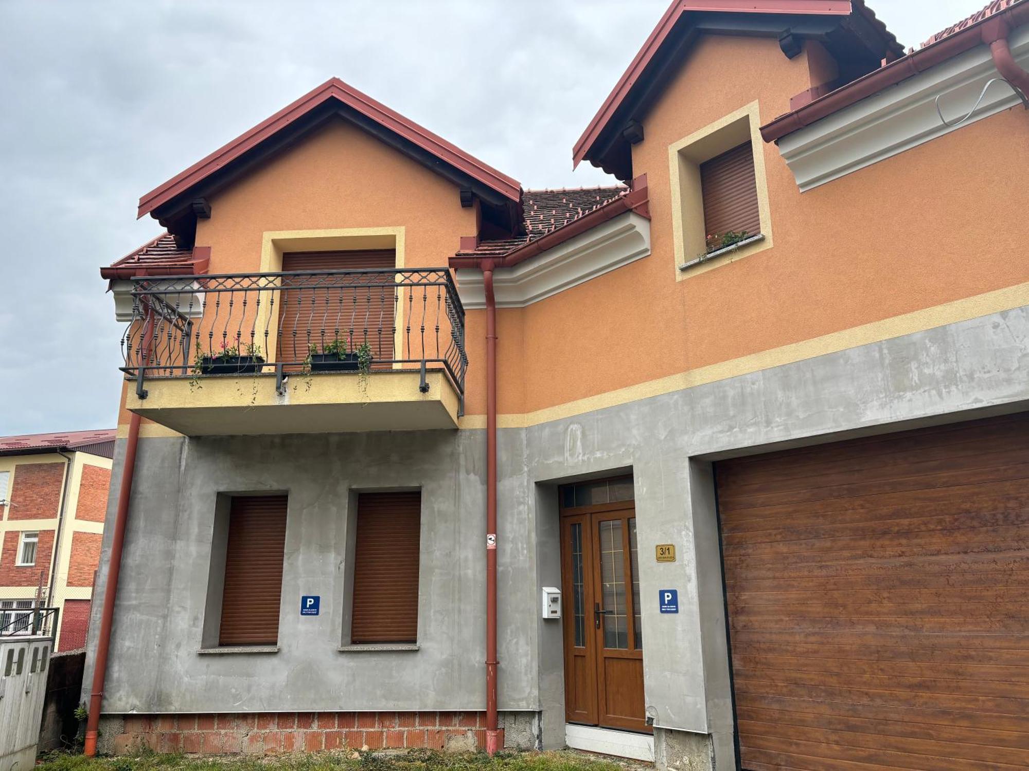Apartman Galerija Ogulin Esterno foto