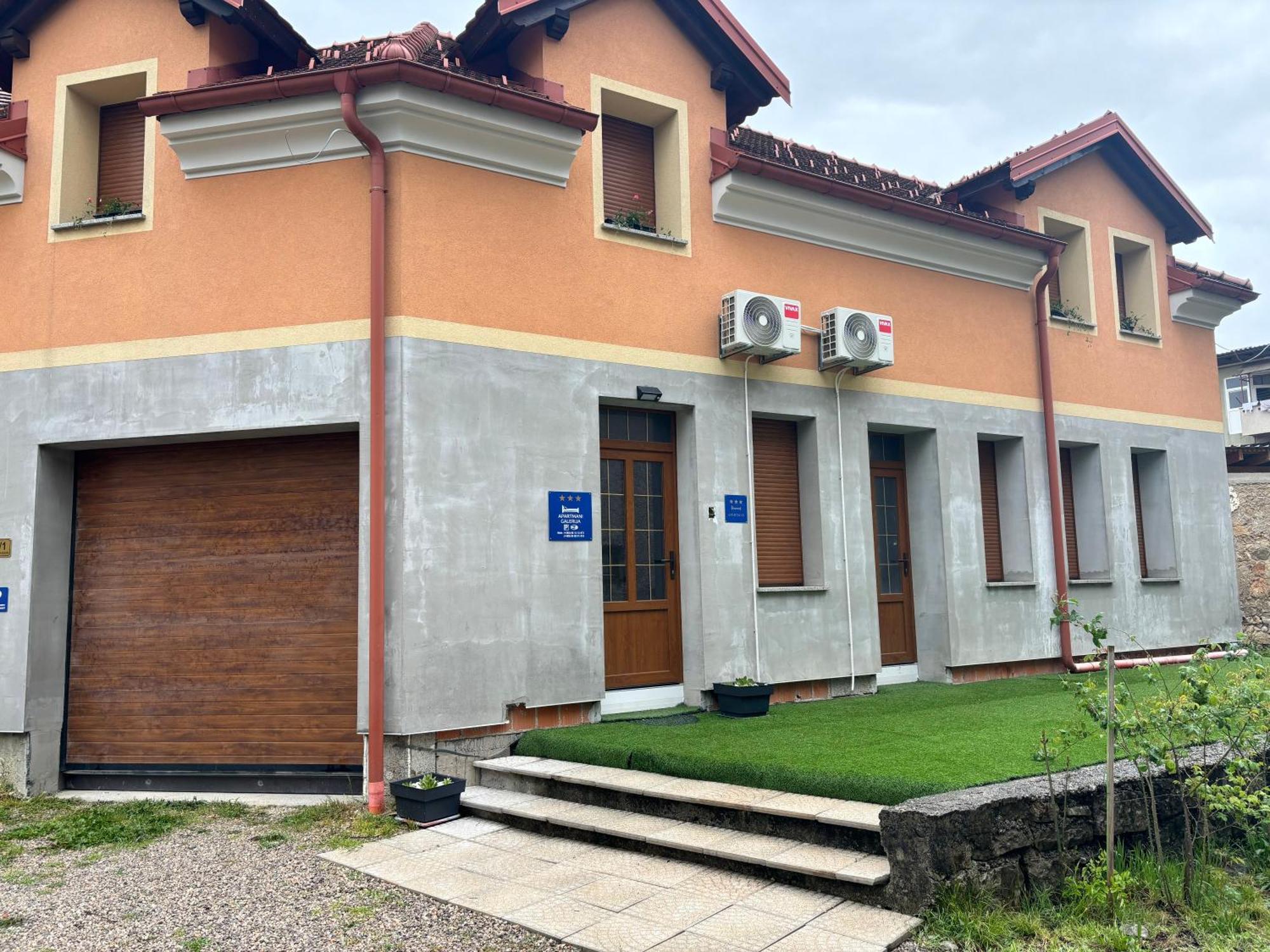 Apartman Galerija Ogulin Esterno foto