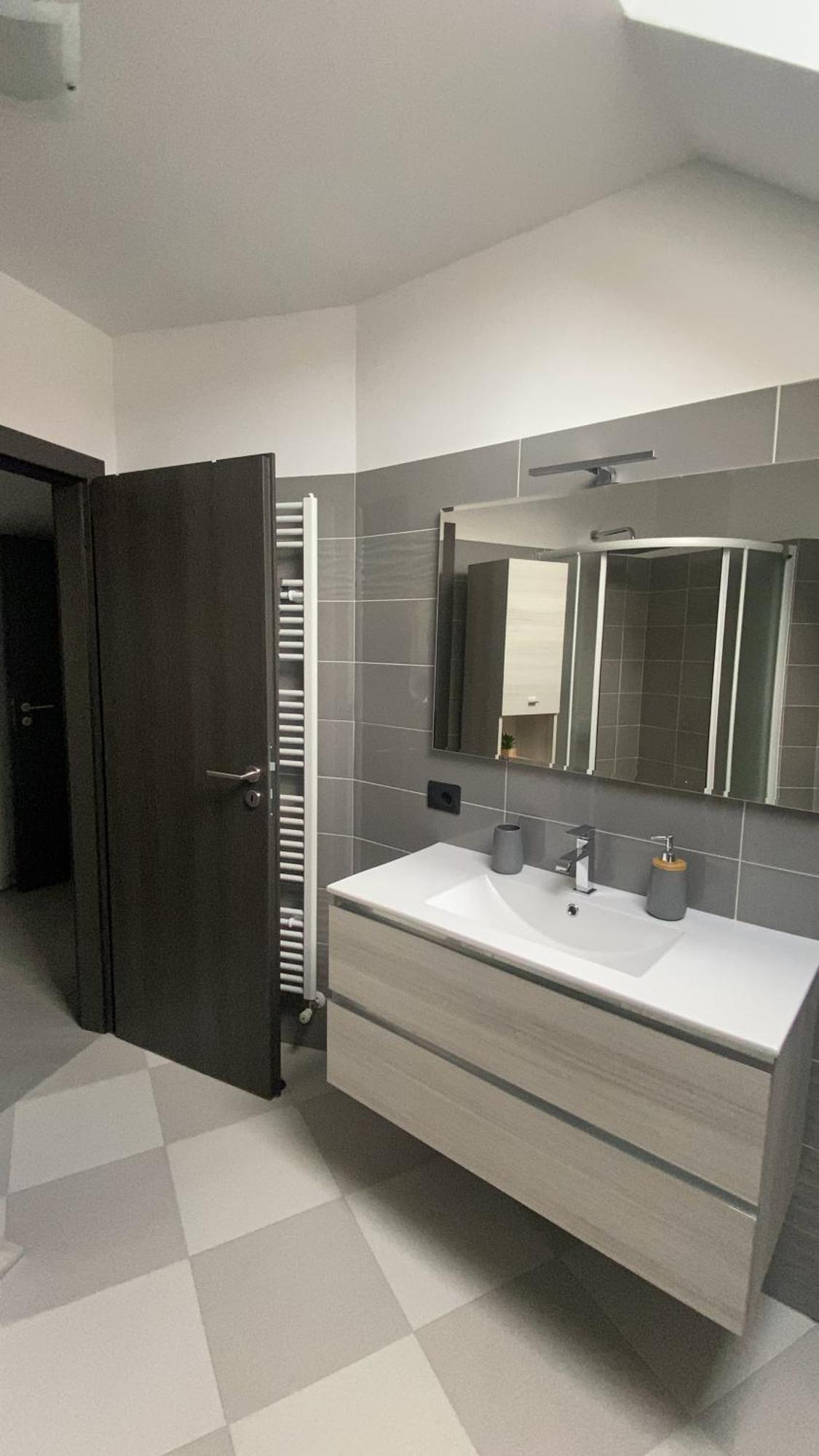 Apartman Galerija Ogulin Esterno foto