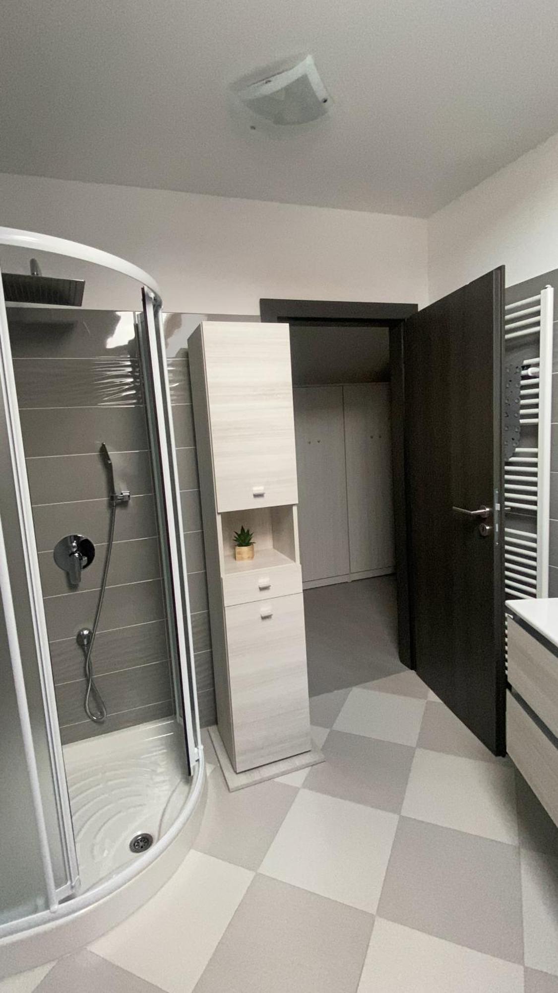 Apartman Galerija Ogulin Esterno foto