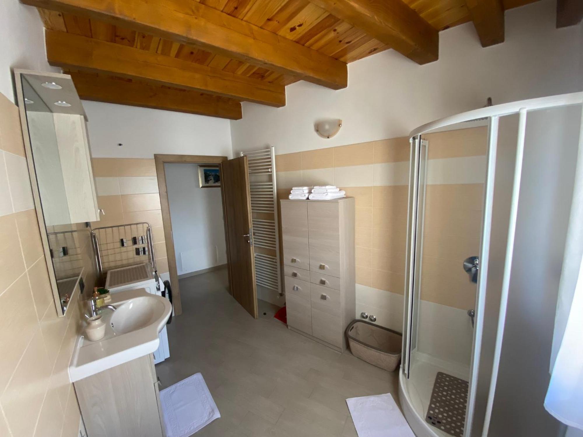 Apartman Galerija Ogulin Esterno foto